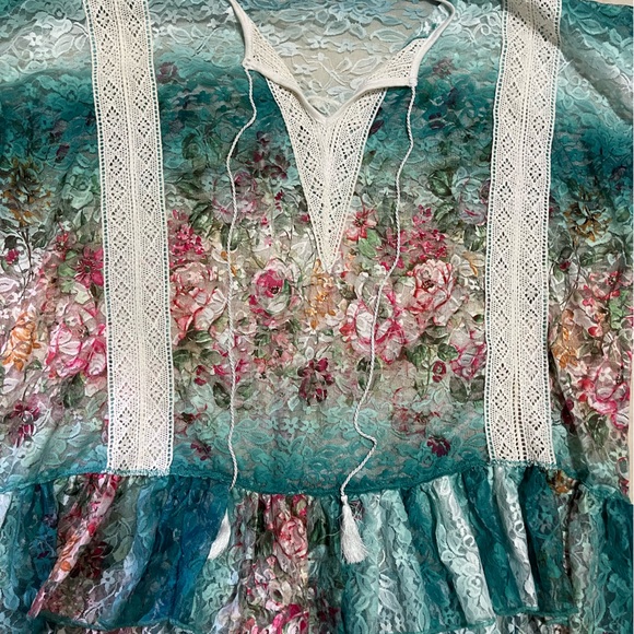 Barthelemy Rose cover up - Picture 2 of 4